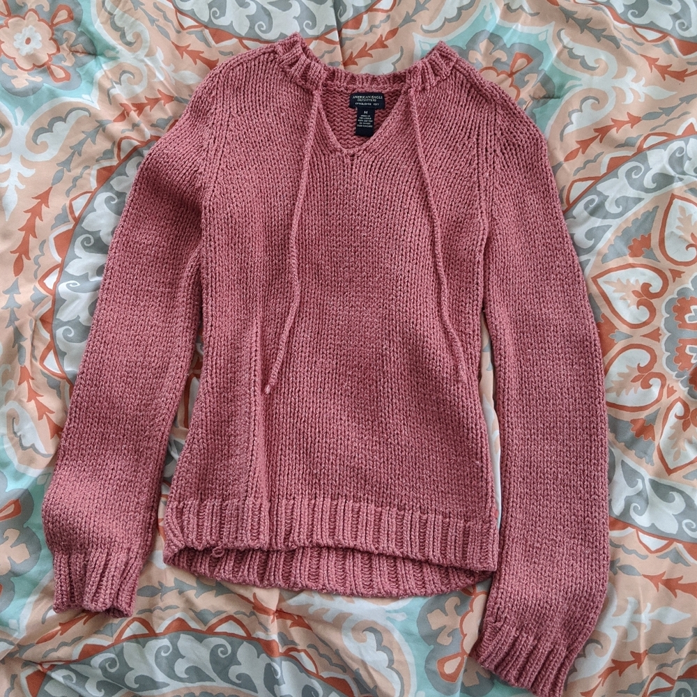American Eagle sweater